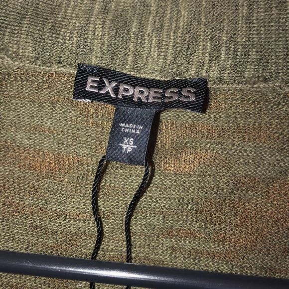 NWOT •Express• lightweight cardigan size xs - Picture 3 of 5